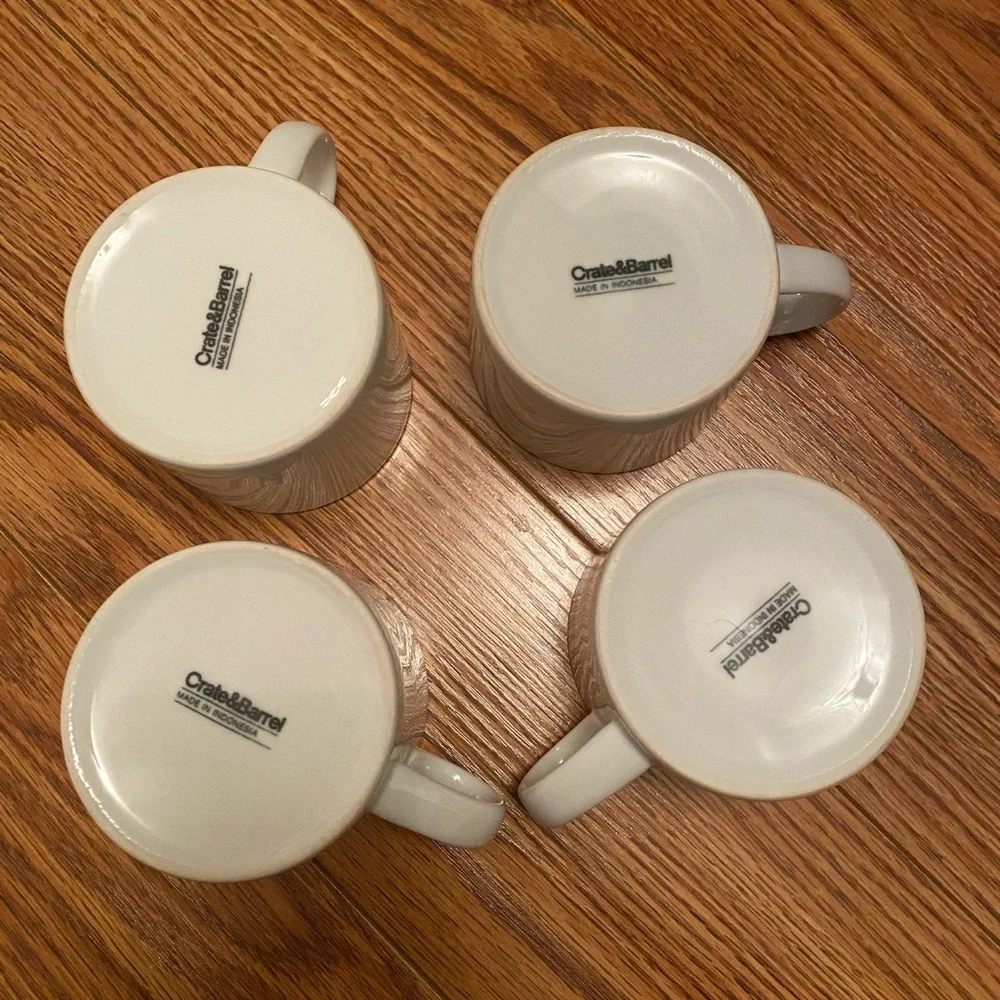CRATE & BARREL ASPEN WHITE CUP SAUCER SET 9oz/ 6.25” SET OF 4